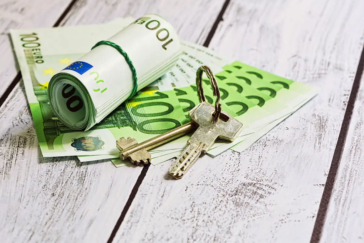 Seasons That Sell: Pricing Strategies to Boost Your Gulf Shores Vacation Rental